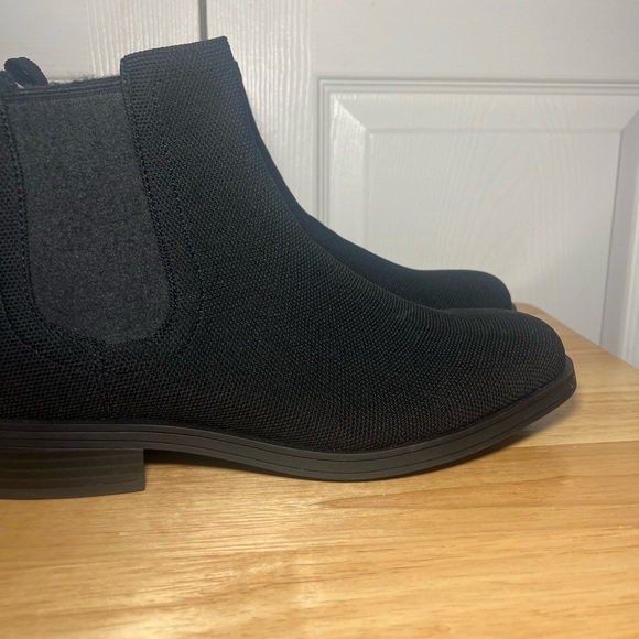 VIVAIA Black Square Toe Chelsea Booties Size 40.5 (US 9) - Picture 3 of 14